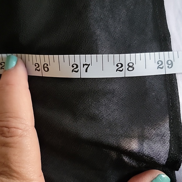 Lane Bryant Top with Sheer Flowing Trim High Low Hem black size 14/16 - Picture 10 of 13